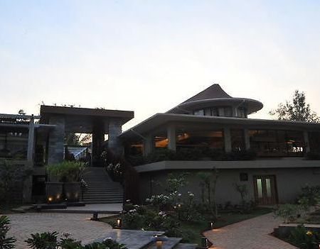 Ambrosia Resorts And Spa Pune Eksteriør billede